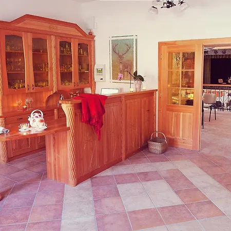 Macesen Spodnja Sorica