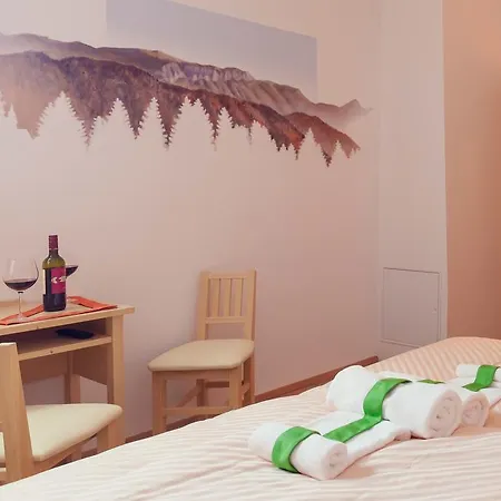 Macesen Spodnja Sorica