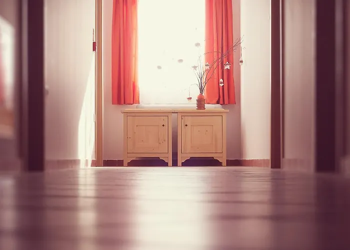 Macesen Gasthuis Spodnja Sorica