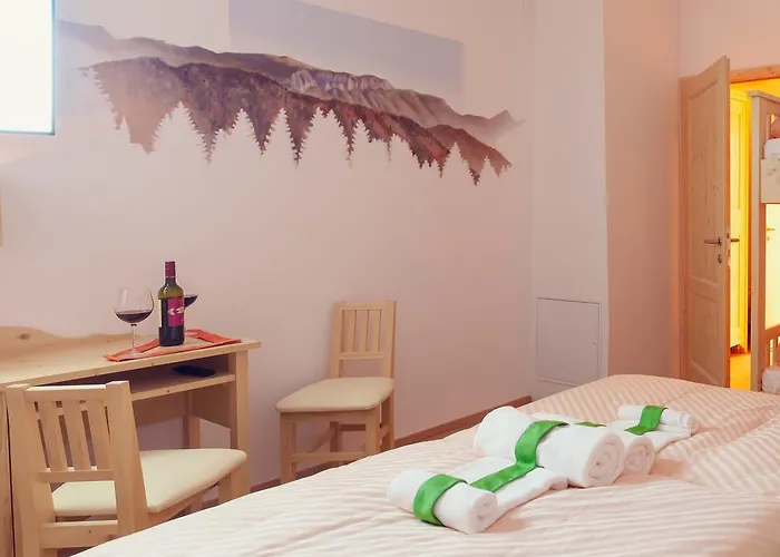 Macesen Spodnja Sorica